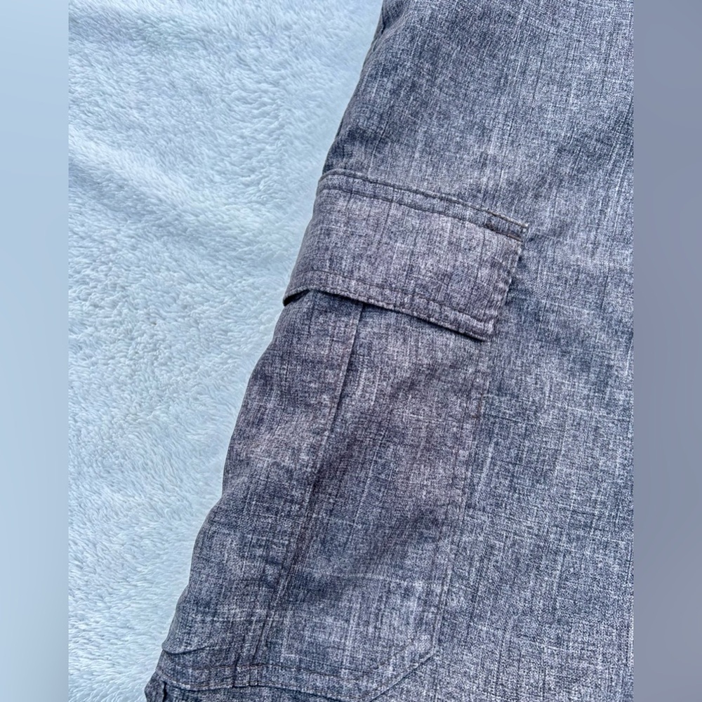 Big & Tall Men’s Lee Cargo Shorts Sz.45 Gray Like New - Picture 4 of 9
